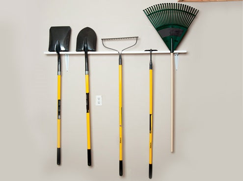 How to Build a Garden Tool Rack in 5 Easy Steps